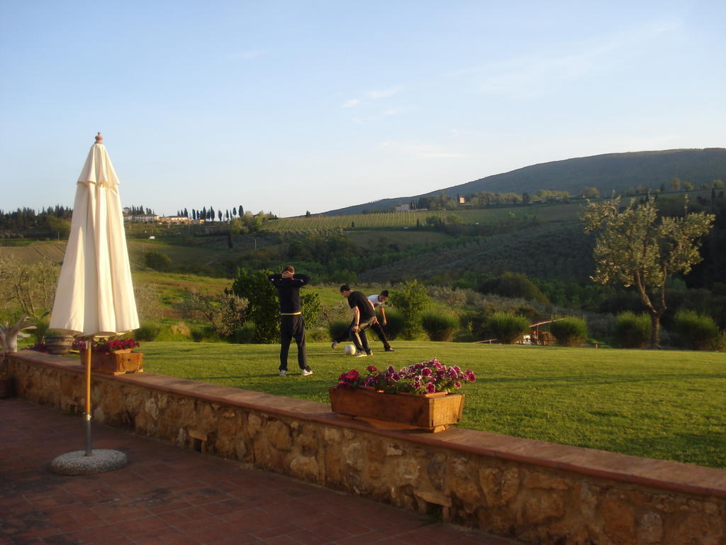Agriturismo Podere La Marronaia سان جيمينيانو المظهر الخارجي الصورة